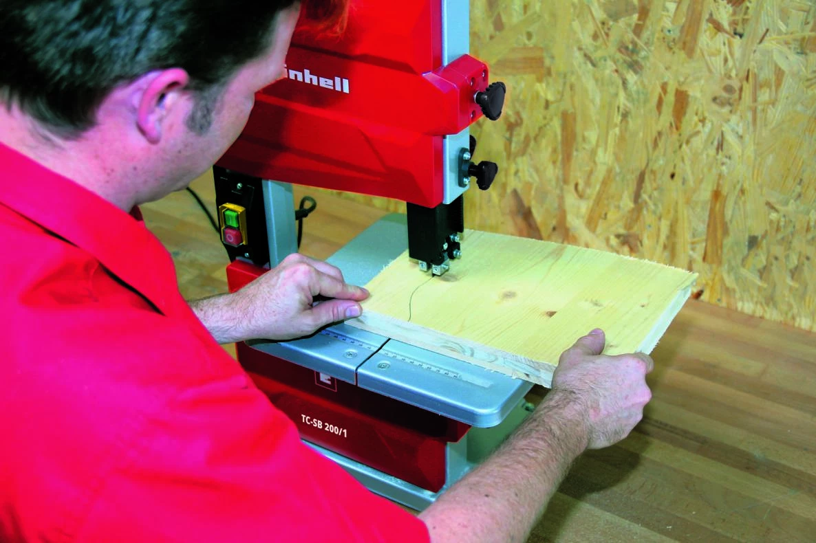 Einhell 4308018 TC-SB 200/1 Scie à Ruban 5 Einhell 4308018 TC-SB 200/1 Scie à Ruban – Image 3